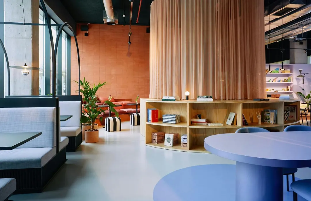 The Social Hub San Sebastian Extended Stay-1